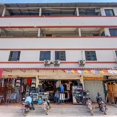 נגויה Oyo 92322 Hasan House Syariahnearpelabuhan Feri Harbor Bay מראה חיצוני תמונה